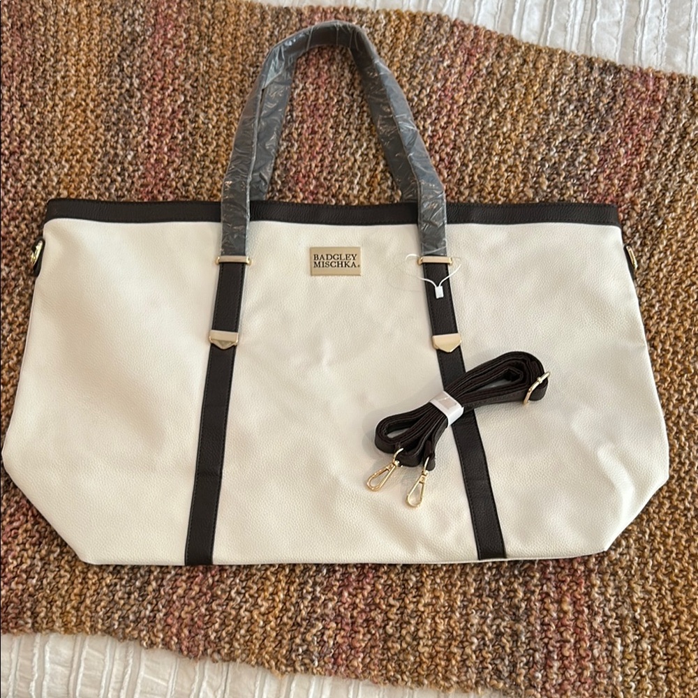 Badgley Mischka White and Black Tote Bag with Minimalist Design